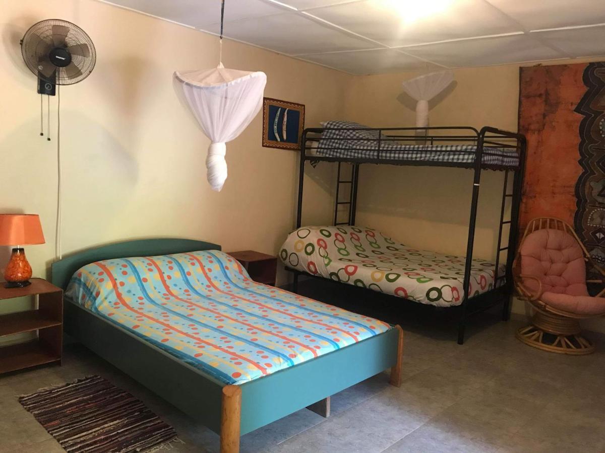 The Gunjur Project Lodge Екстериор снимка